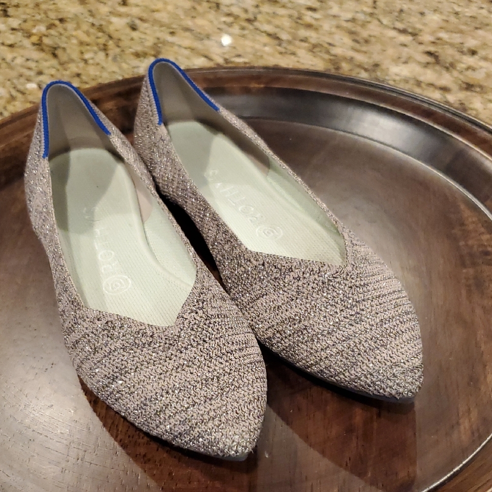 Rothy's - Hard To Find- Silver Knit Pointed-Toe Flats with Blue Trim. Like New!